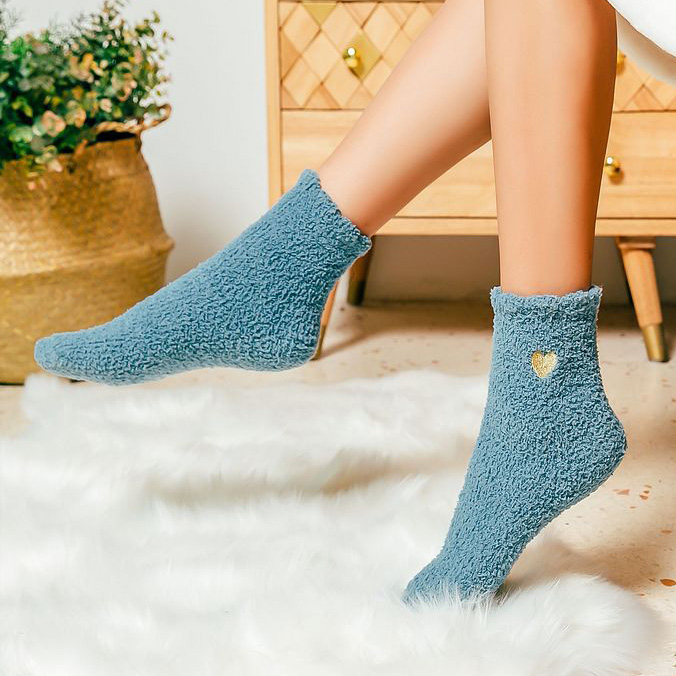 Gold Embroidery Love Coral Fleece Socks Thick Warm Autumn Winter Snow Girls Tube Socks Towel Socks Floor Home Sleep Fluffy Fuzzy Socks